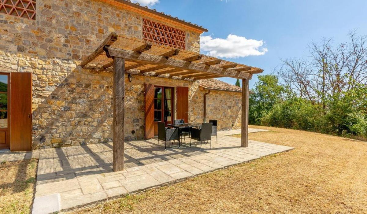 Poggio Cennina Resort Bucine Bagian luar foto