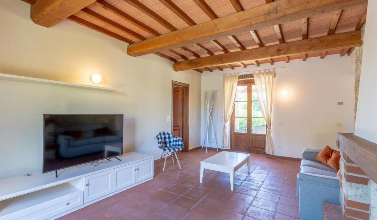 Poggio Cennina Resort Bucine Bagian luar foto