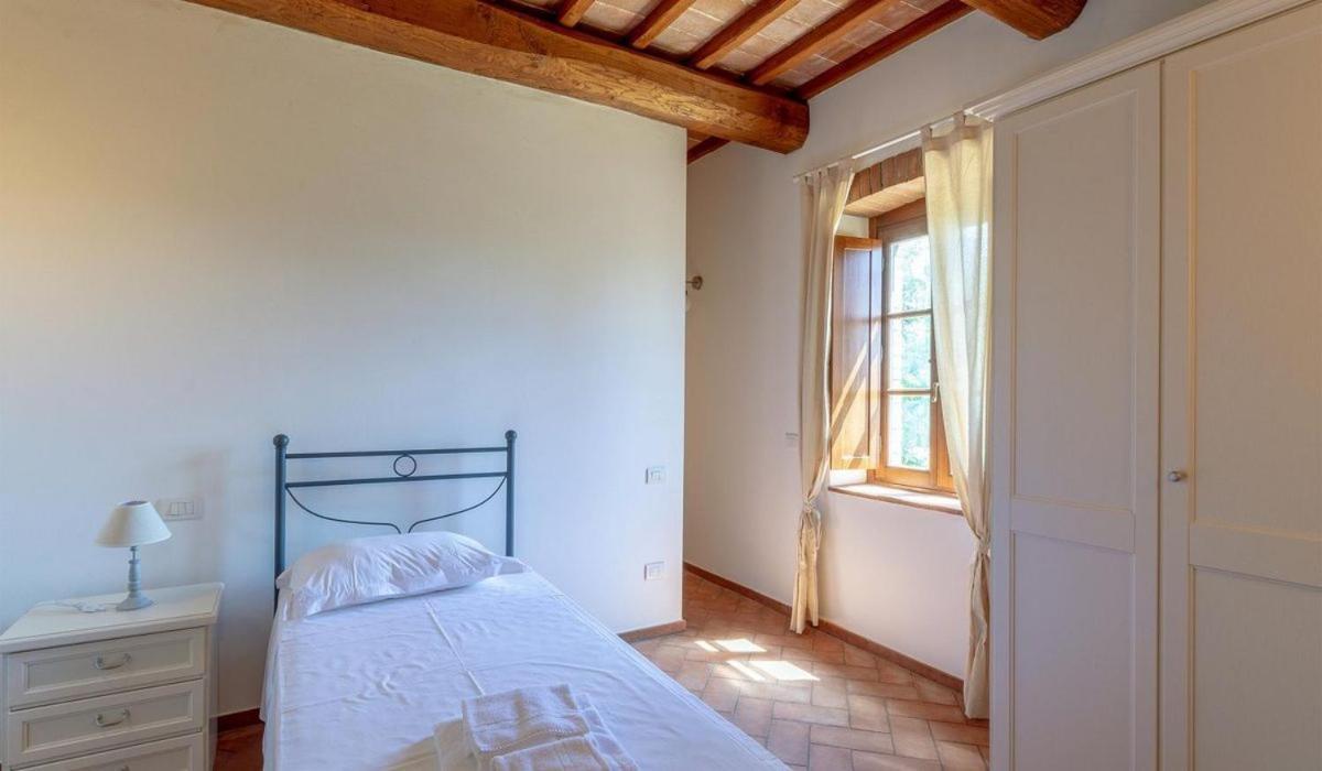 Poggio Cennina Resort Bucine Bagian luar foto