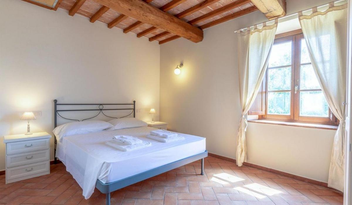Poggio Cennina Resort Bucine Bagian luar foto