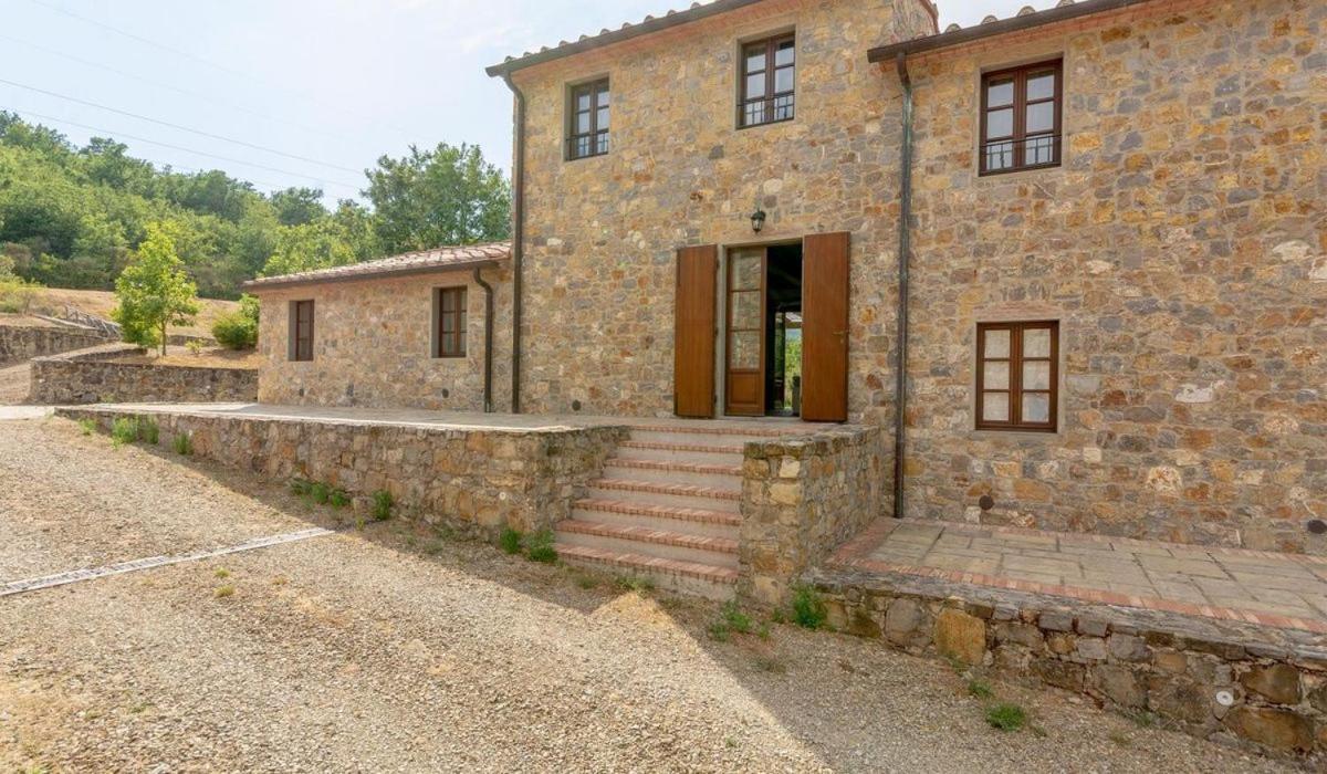 Poggio Cennina Resort Bucine Bagian luar foto