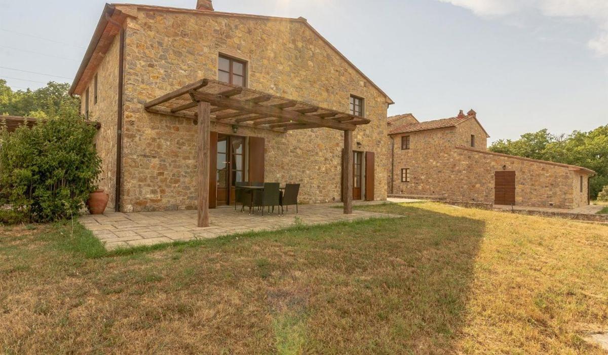 Poggio Cennina Resort Bucine Bagian luar foto
