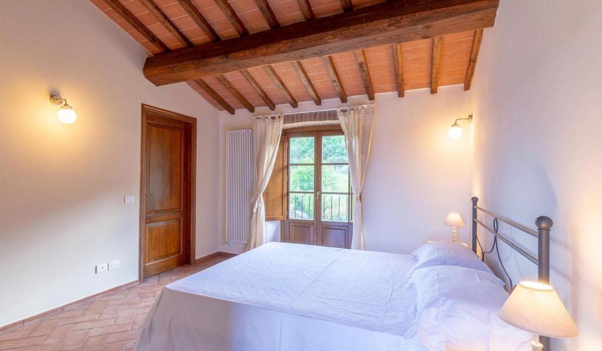 Poggio Cennina Resort Bucine Bagian luar foto