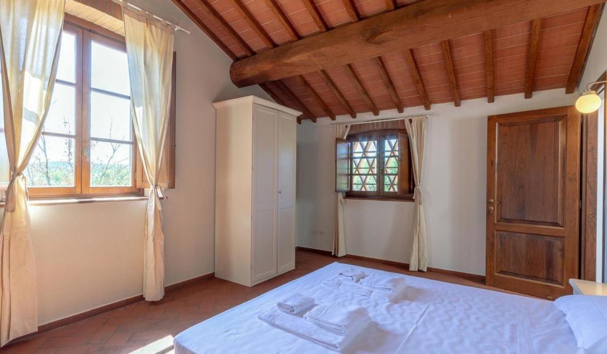 Poggio Cennina Resort Bucine Bagian luar foto